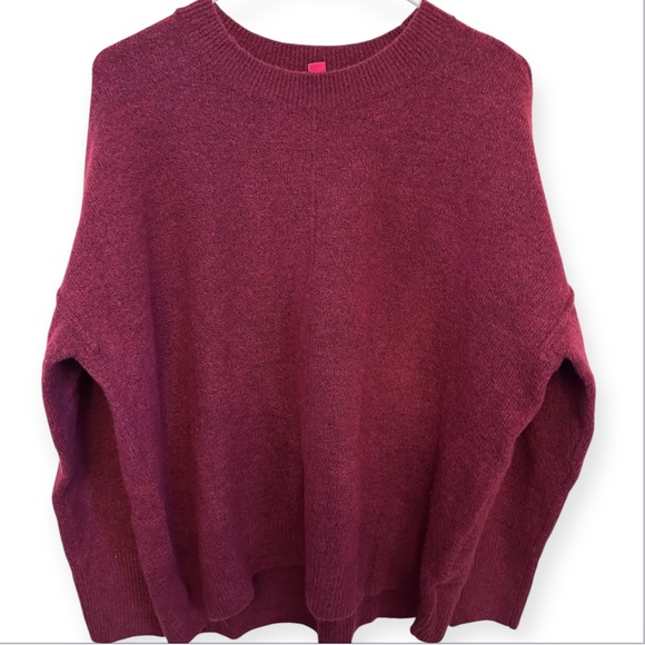 EUC Vince Camuto Women's Sweater in Deep Burgundy - Picture 1 of 3